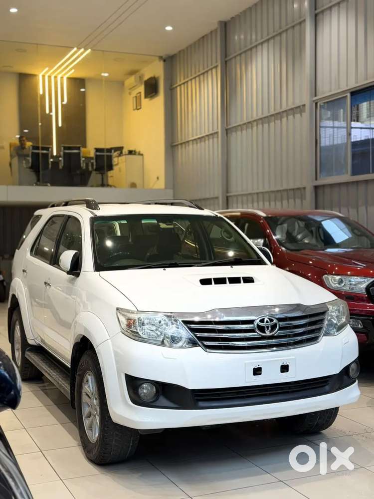Toyota Fortuner, 2012, Diesel