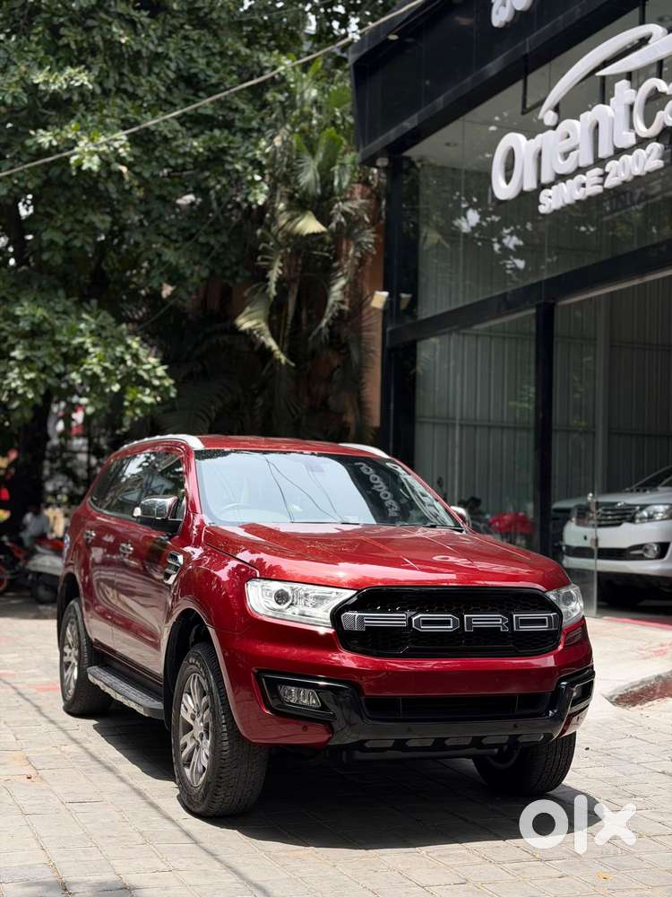 Ford Endeavour 2.2 Titanium AT 4X2, 2016, Diesel