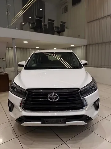 2022 Toyota Innova Crysta VX 2.4 7 STR