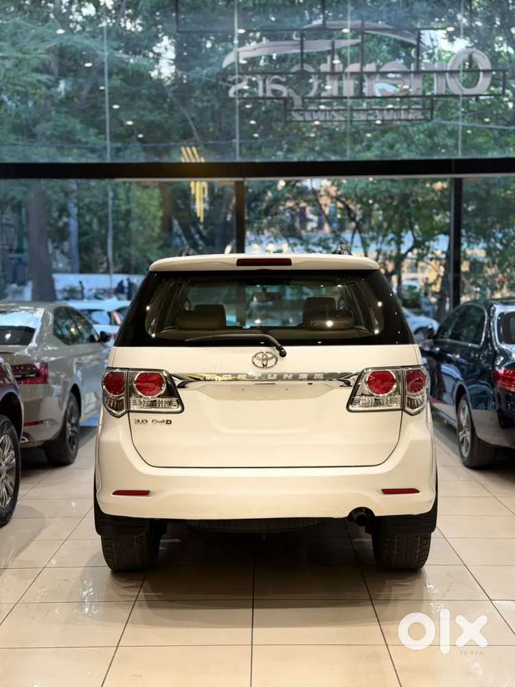 Toyota Fortuner, 2012, Diesel
