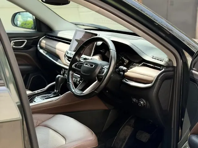 2022 Jeep Meridian Limited 4X2 AT