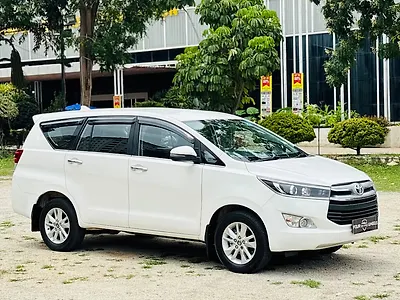 2018 Toyota Innova Crysta