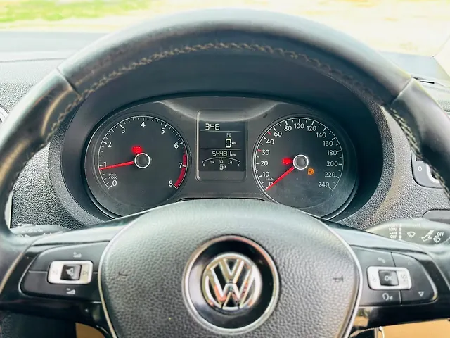 2016 Volkswagen Ameo Highline1.2L (P)
