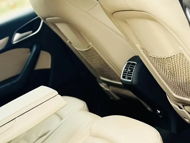 2018 Audi Q3 35 TDI quattro Premium Plus