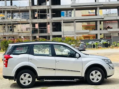 2017 Mahindra XUV500, photo 7 of 7