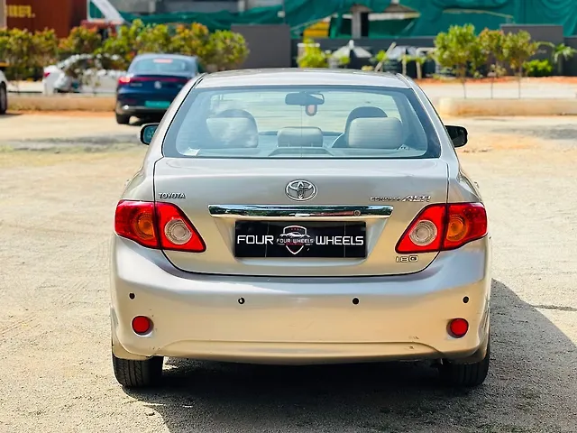 2010 Toyota Corolla Altis