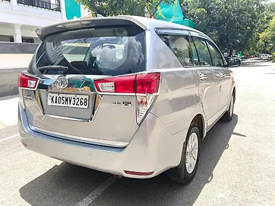 2017 Toyota Innova Crysta