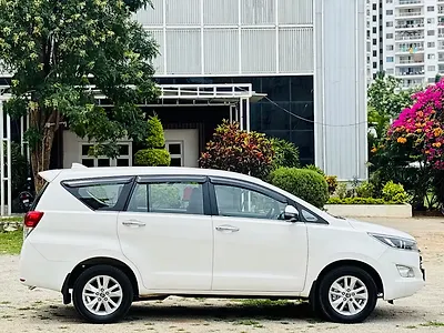 2018 Toyota Innova Crysta