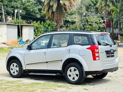 2017 Mahindra XUV500, photo 6 of 7