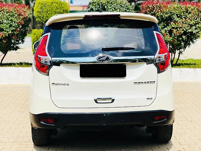 2018 Mahindra Marazzo M6 7 STR