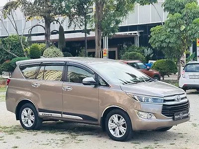 2019 Toyota Innova Crysta