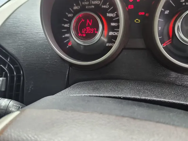 2013 Mahindra XUV500