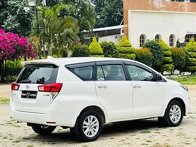 2018 Toyota Innova Crysta