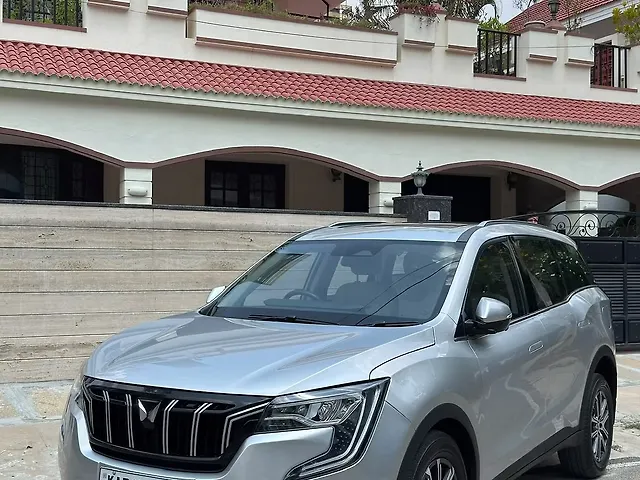 2023 Mahindra XUV700