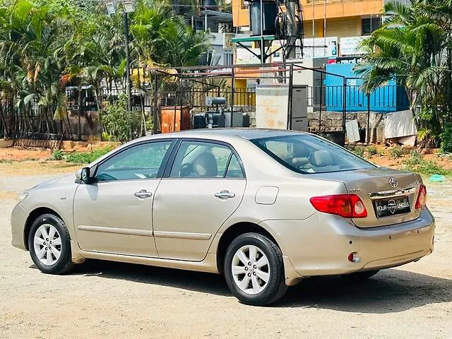 2010 Toyota Corolla Altis