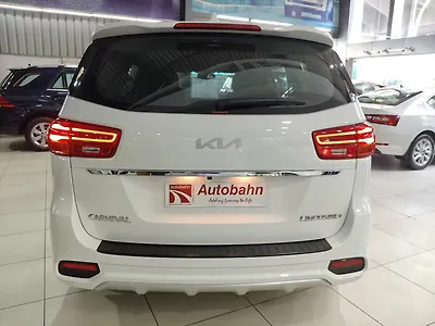 2023 Kia Carnival